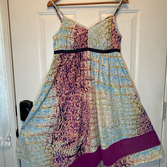 Vera Wang Sundress Sz M Empire Waist, Asymmetrical Hem, Pockets, Light & Flowy - Picture 5 of 14